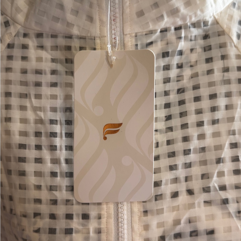 Fabletics White Cleo Mesh Lightweight Jacket NWT - image 5